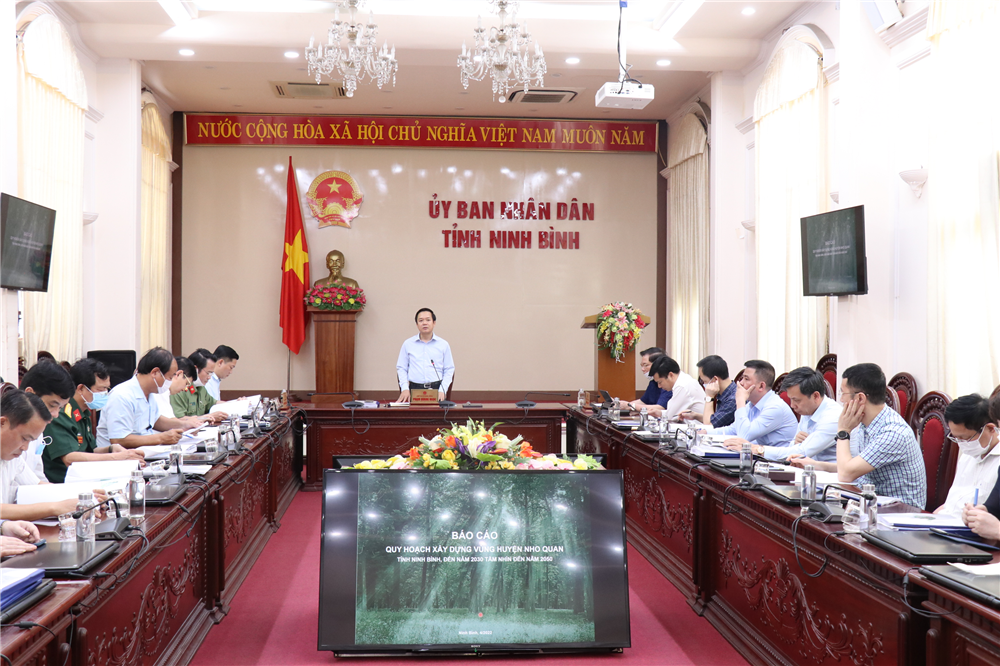 UBND tỉnh nghe báo cáo Quy hoạch xây dựng vùng huyện Nho Quan đến năm 2030, tầm nhìn đến năm 2050