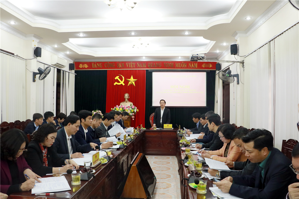 Lãnh đạo UBND tỉnh làm việc với huyện Yên Khánh về công tác xây dựng huyện nông thôn mới nâng cao