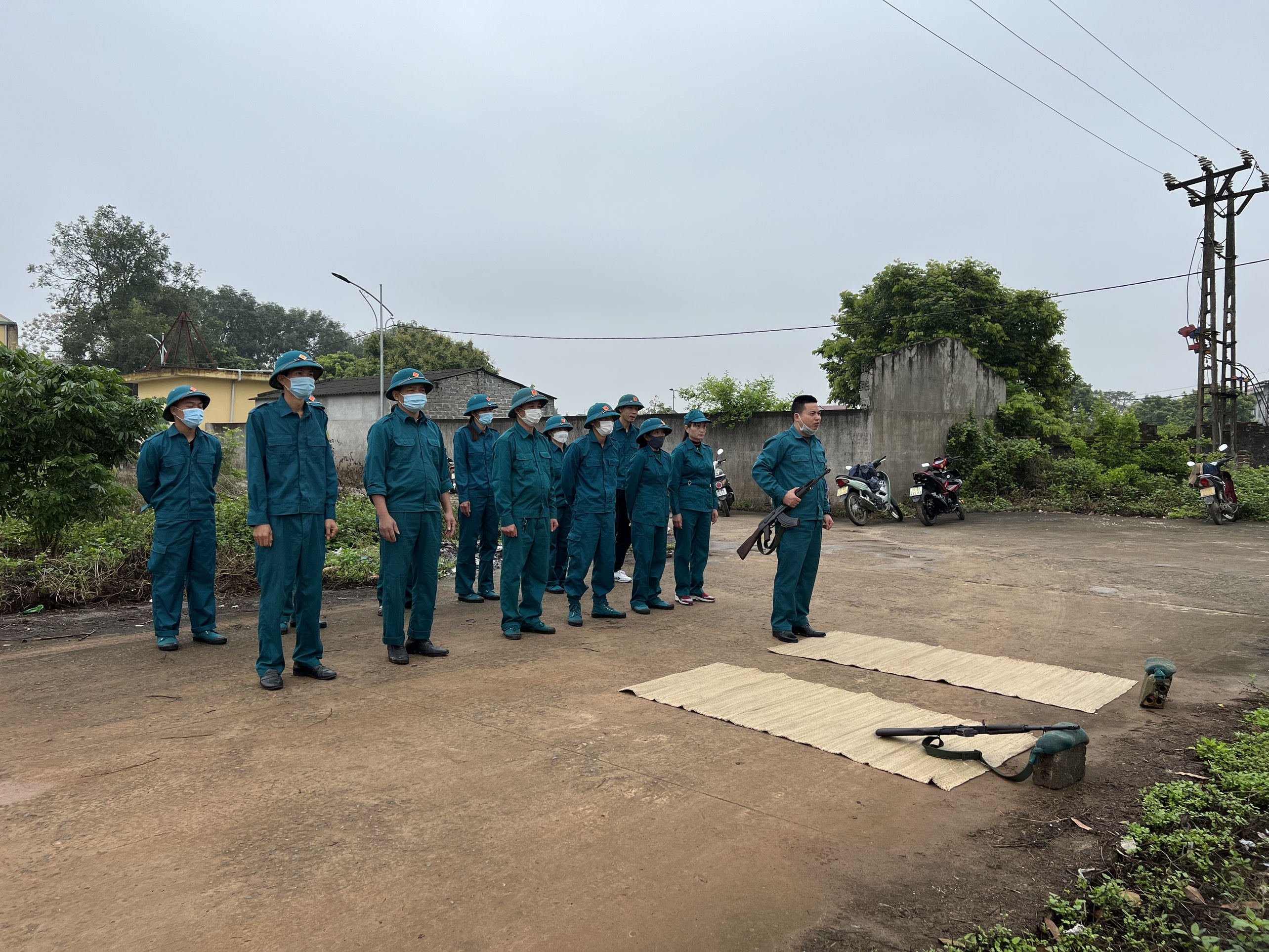 Xã Đồng Phong ra quân huấn luyện  cho lực lượng  Dân quân tự vệ năm 2022